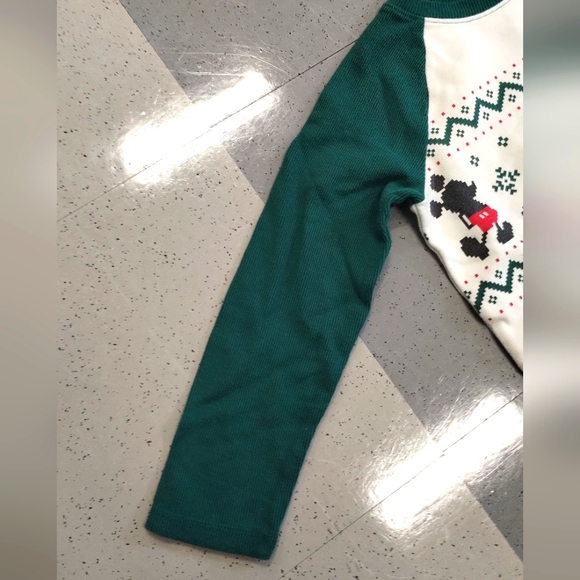 •Disney's Mickey Mouse Toddler Boy Size 6 Raglan Holiday Tee by Jumping Beans - Picture 6 of 11